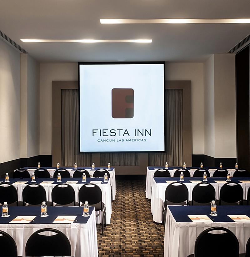 Fiesta Inn Cancun Las Americas Bagian luar foto